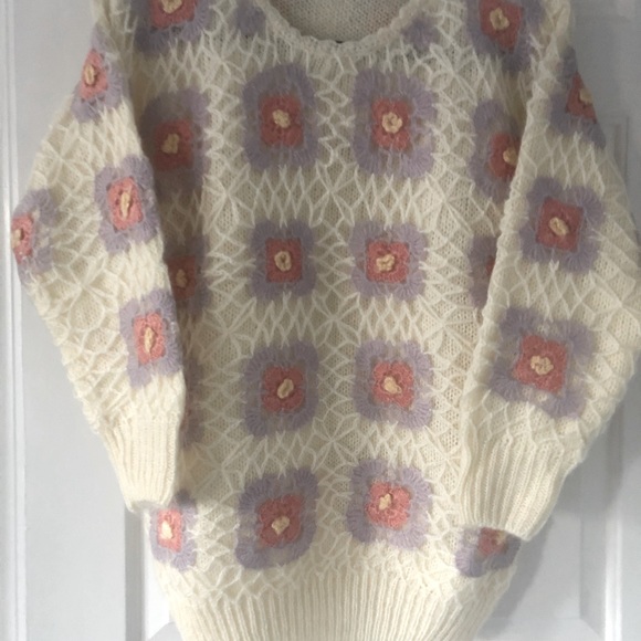 NEW Crocheted Knit Peach/Purple Pattern Cardigan Sweater - Picture 1 of 15